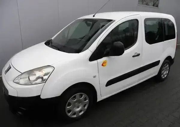 samochody osobowe Peugeot Partner cena 14900 przebieg: 195200, rok produkcji 2010 z Andrychów